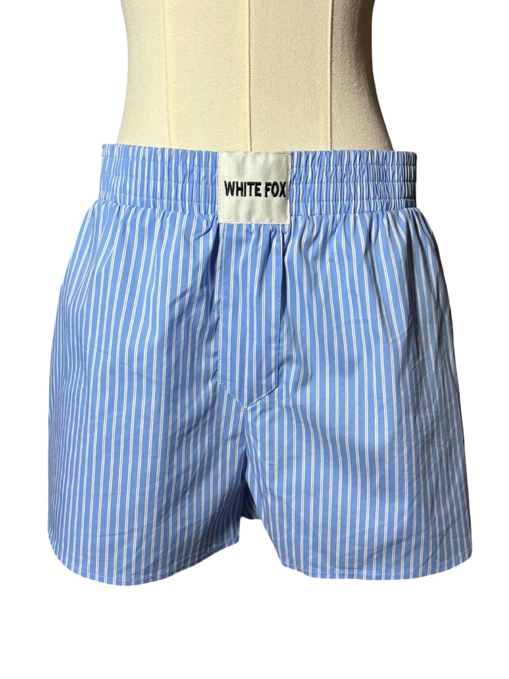 White Fox Boutique Wasting My Time Shorts - Picture 2 of 8